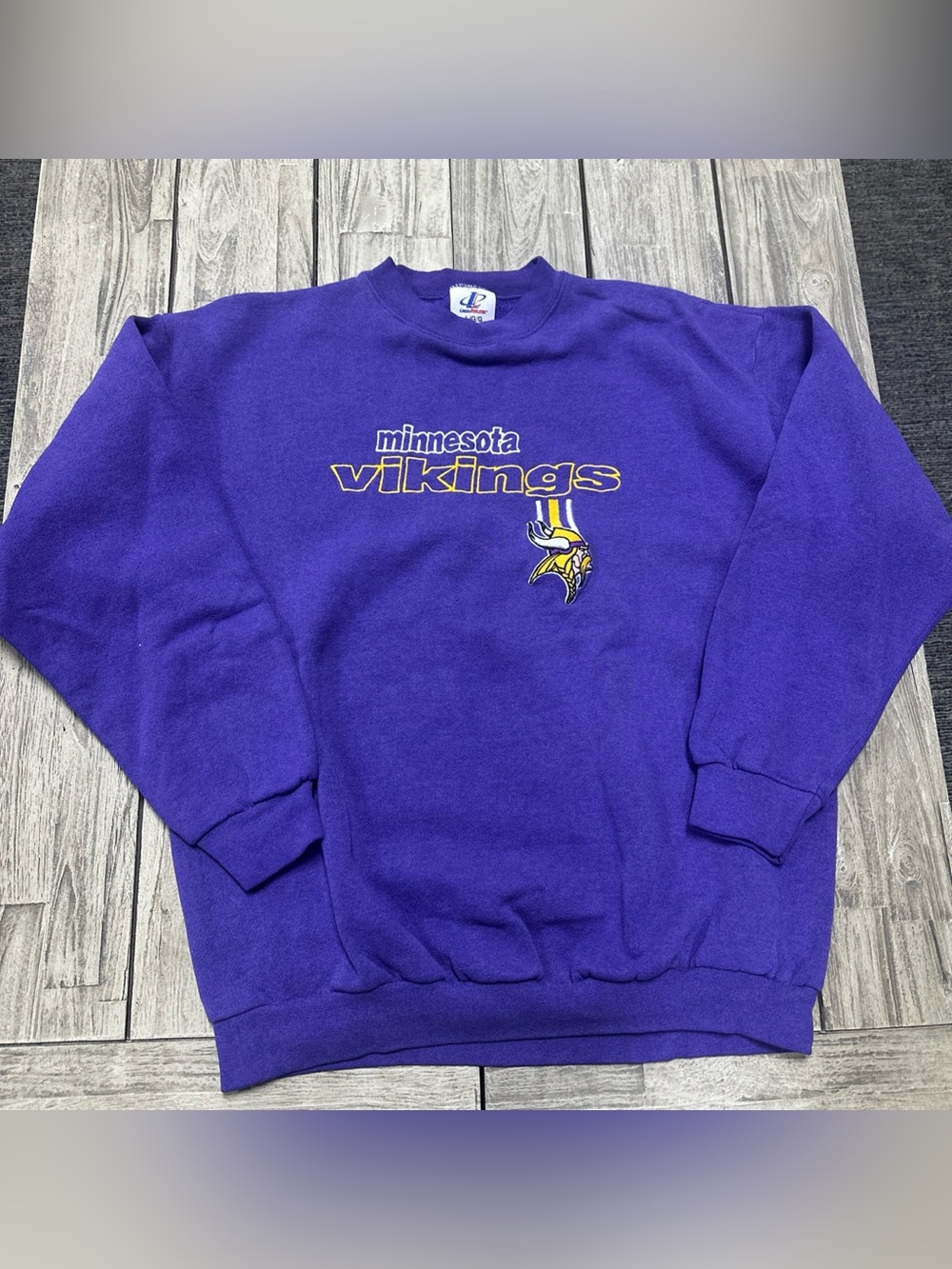 Vintage 90s Logo Athletic Minnesota Vikings purple crewneck L Usa NFL Retro